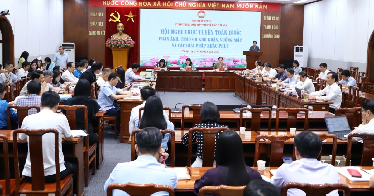 Bộ Chính trị yêu cầu trình đề án sắp xếp hội quần chúng sớm hơn kế hoạch Bộ Chính trị yêu cầu trình đề án sắp xếp hội quần chúng sớm hơn kế hoạch