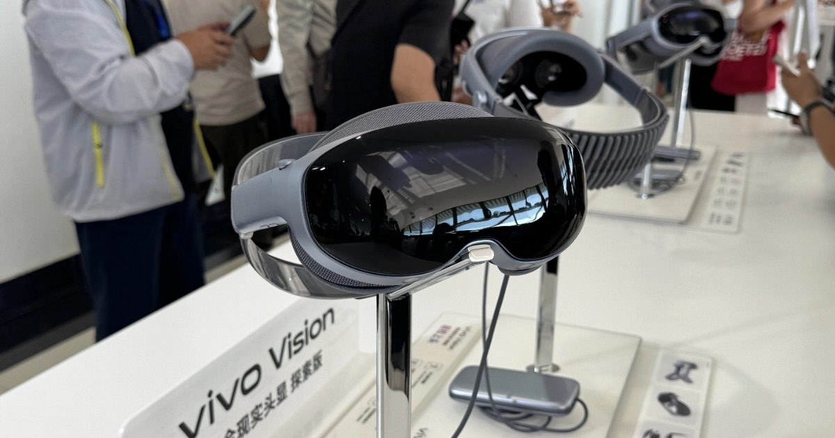 Cận cảnh kính vivo Vision Discovery Edition: đối thủ của Apple Vision Pro Cận cảnh kính vivo Vision Discovery Edition: đối thủ của Apple Vision Pro