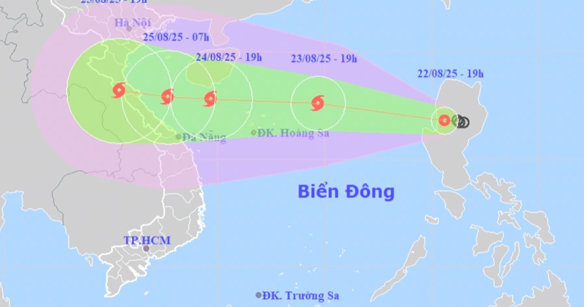 Chiều mai áp thấp nhiệt đới mạnh lên thành bão số 5 sau khi vào Biển Đông Chiều mai áp thấp nhiệt đới mạnh lên thành bão số 5 sau khi vào Biển Đông