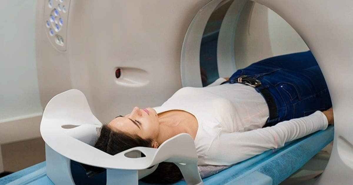 Cô gái 22 tuổi qua đời vì sốc phản vệ sau khi chụp CT Cô gái 22 tuổi qua đời vì sốc phản vệ sau khi chụp CT
