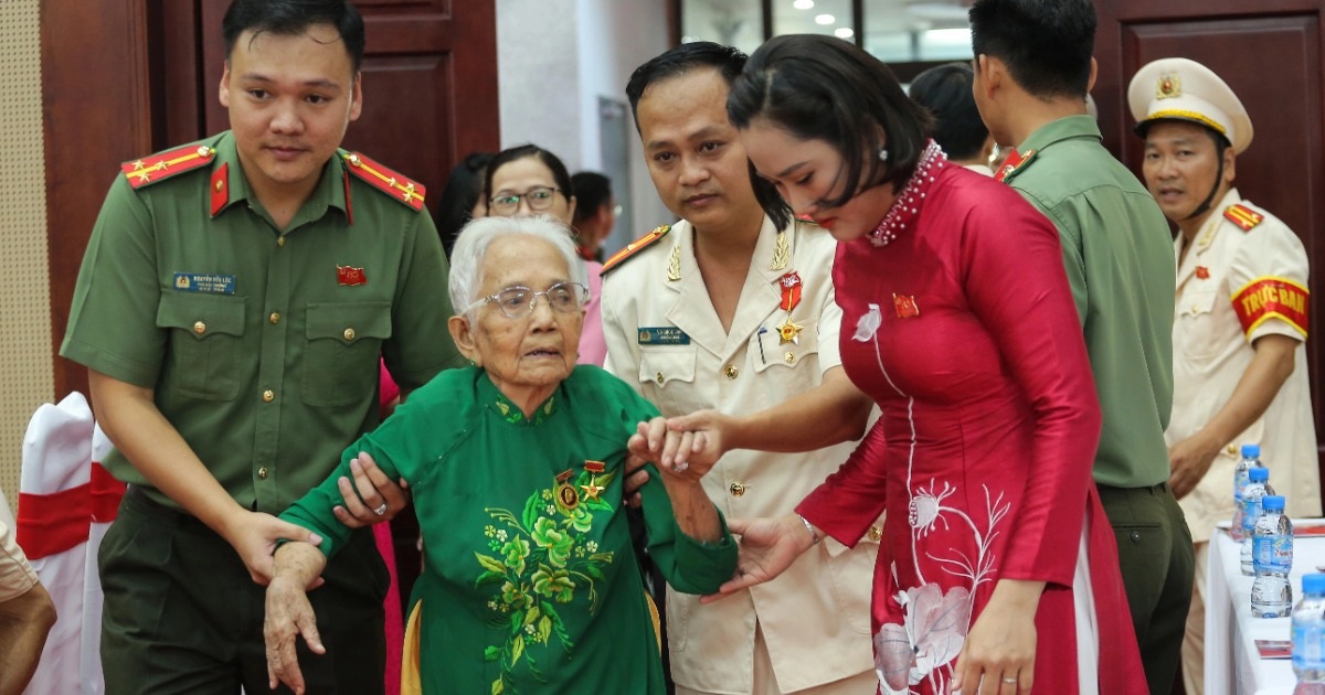 Công an tỉnh Tây Ninh quyết tâm xây dựng lực lượng chính quy, tinh nhuệ Công an tỉnh Tây Ninh quyết tâm xây dựng lực lượng chính quy, tinh nhuệ
