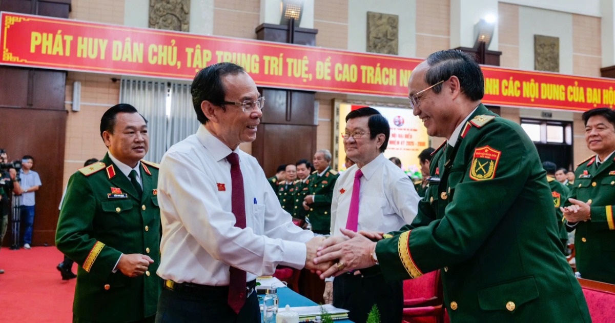 Đại hội Đảng bộ Quân sự đầu tiên của TPHCM sau sáp nhập Đại hội Đảng bộ Quân sự đầu tiên của TPHCM sau sáp nhập