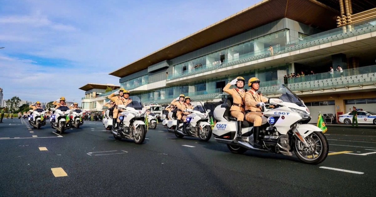 Hà Nội cấm hoàn toàn phương tiện trên nhiều tuyến phố ngày 7-10/8 Hà Nội cấm hoàn toàn phương tiện trên nhiều tuyến phố ngày 7-10/8