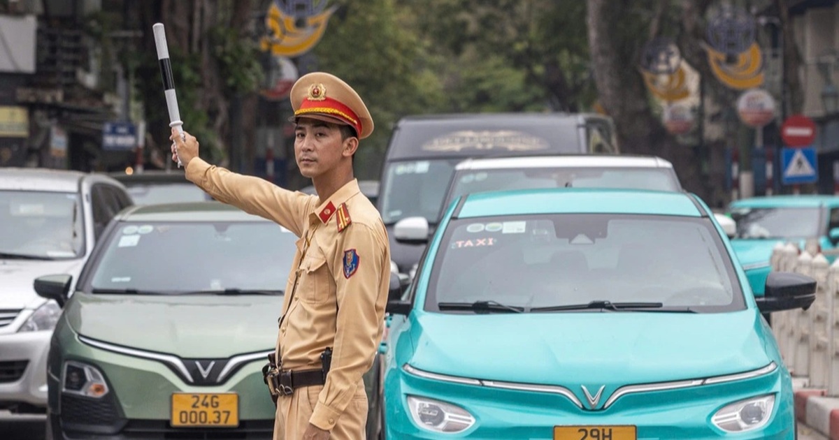 Hà Nội cấm triệt để, tạm cấm phương tiện nhiều tuyến đường trong ngày 17/8 Hà Nội cấm triệt để, tạm cấm phương tiện nhiều tuyến đường trong ngày 17/8