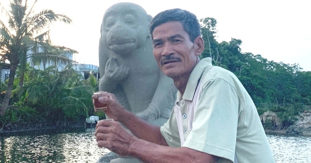 Lão nông nghèo vớt được cổ vật, giới buôn đồ cổ trả 2 tỷ đồng Lão nông nghèo vớt được cổ vật, giới buôn đồ cổ trả 2 tỷ đồng