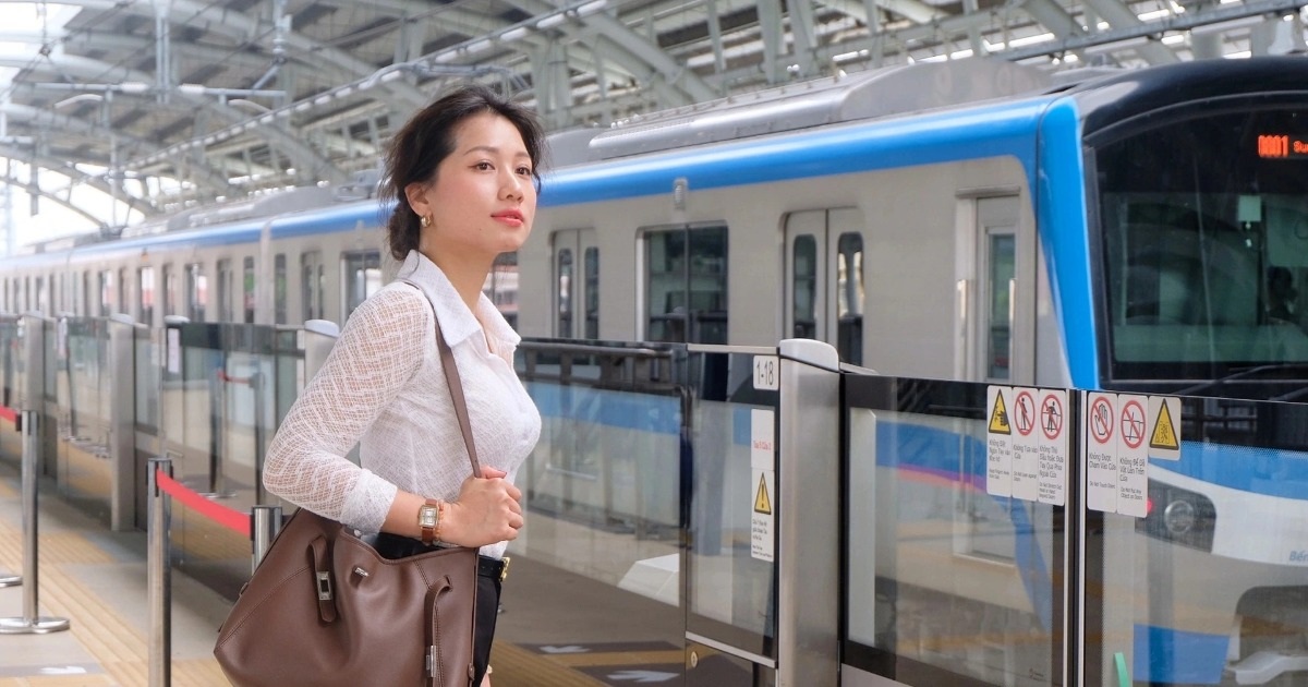 Metro số 1 TPHCM tăng thời gian phục vụ vào tối cuối tuần Metro số 1 TPHCM tăng thời gian phục vụ vào tối cuối tuần