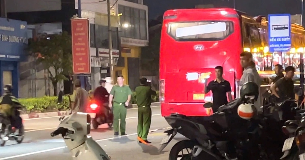 Nam phụ hồ tử vong bất thường trên xe khách ở TPHCM Nam phụ hồ tử vong bất thường trên xe khách ở TPHCM