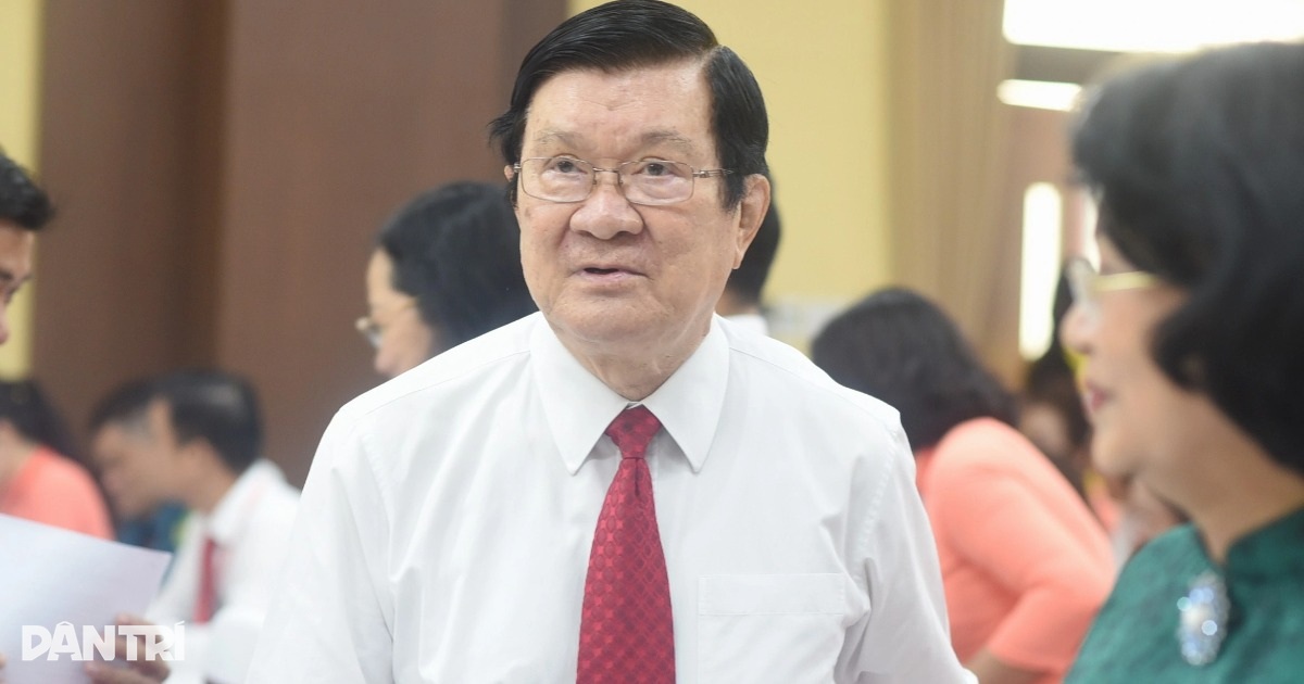 Nguyên Chủ tịch nước Trương Tấn Sang dự Đại hội Đảng bộ phường Tân Định Nguyên Chủ tịch nước Trương Tấn Sang dự Đại hội Đảng bộ phường Tân Định