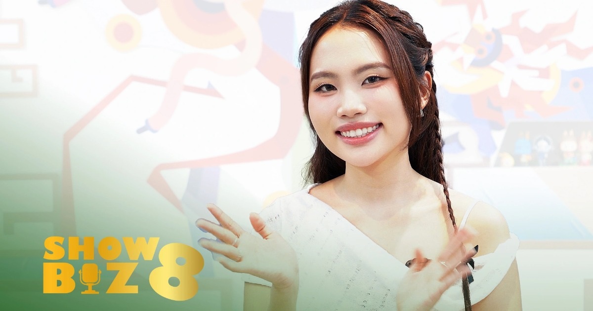 Phương Mỹ Chi hé lộ ở riêng với bố mẹ, nhiều lần khóc khi thi ở Trung Quốc Phương Mỹ Chi hé lộ ở riêng với bố mẹ, nhiều lần khóc khi thi ở Trung Quốc