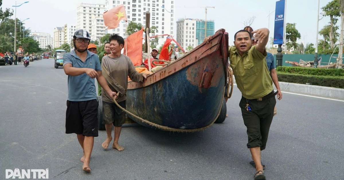 Thời điểm nào bão Kajiki đổ bộ vào đất liền nước ta? Thời điểm nào bão Kajiki đổ bộ vào đất liền nước ta?
