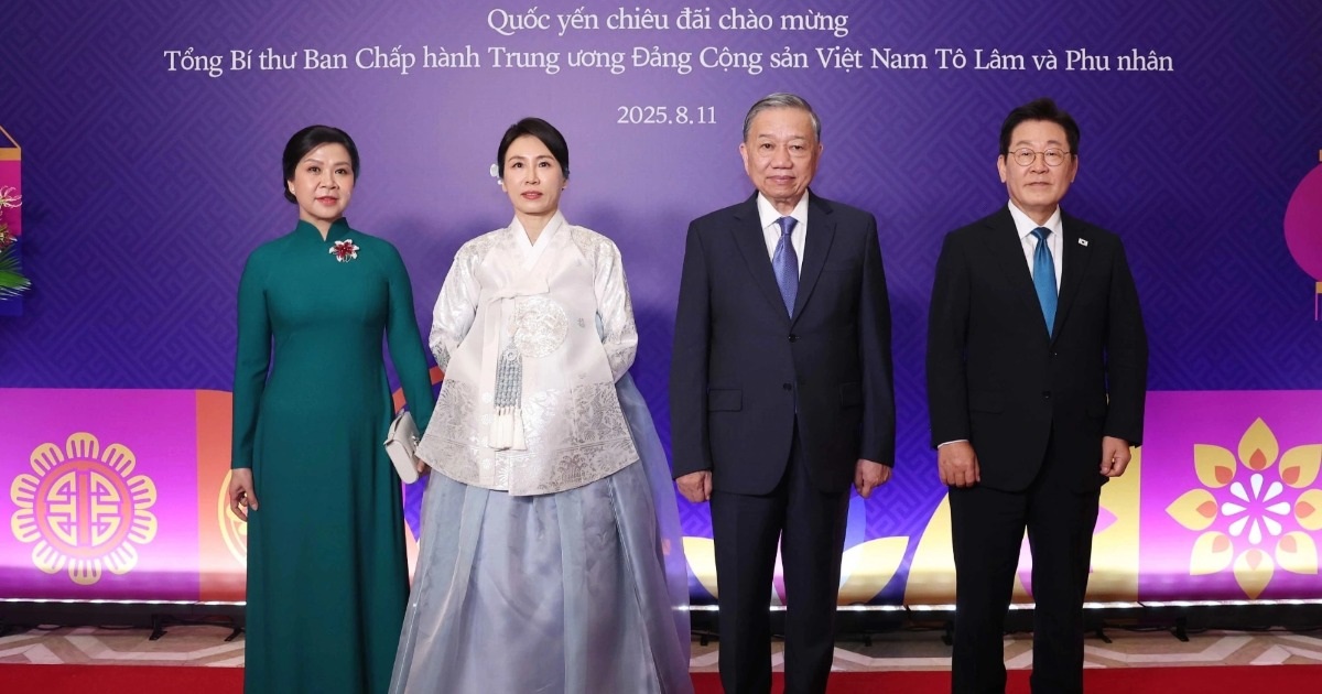 Tổng thống Hàn Quốc chủ trì Quốc yến chào mừng Tổng Bí thư Tô Lâm Tổng thống Hàn Quốc chủ trì Quốc yến chào mừng Tổng Bí thư Tô Lâm