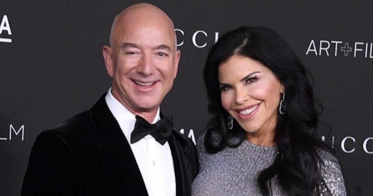 Vợ chồng tỷ phú Jeff Bezos đâm đơn kiện anh trai, đòi đền bù 190.000 USD Vợ chồng tỷ phú Jeff Bezos đâm đơn kiện anh trai, đòi đền bù 190.000 USD
