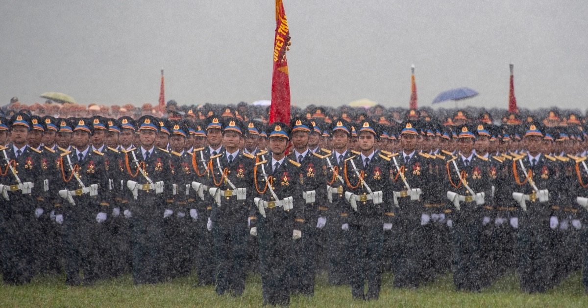 “Vượt nắng thắng mưa”, ý chí ngày hội non sông “Vượt nắng thắng mưa”, ý chí ngày hội non sông