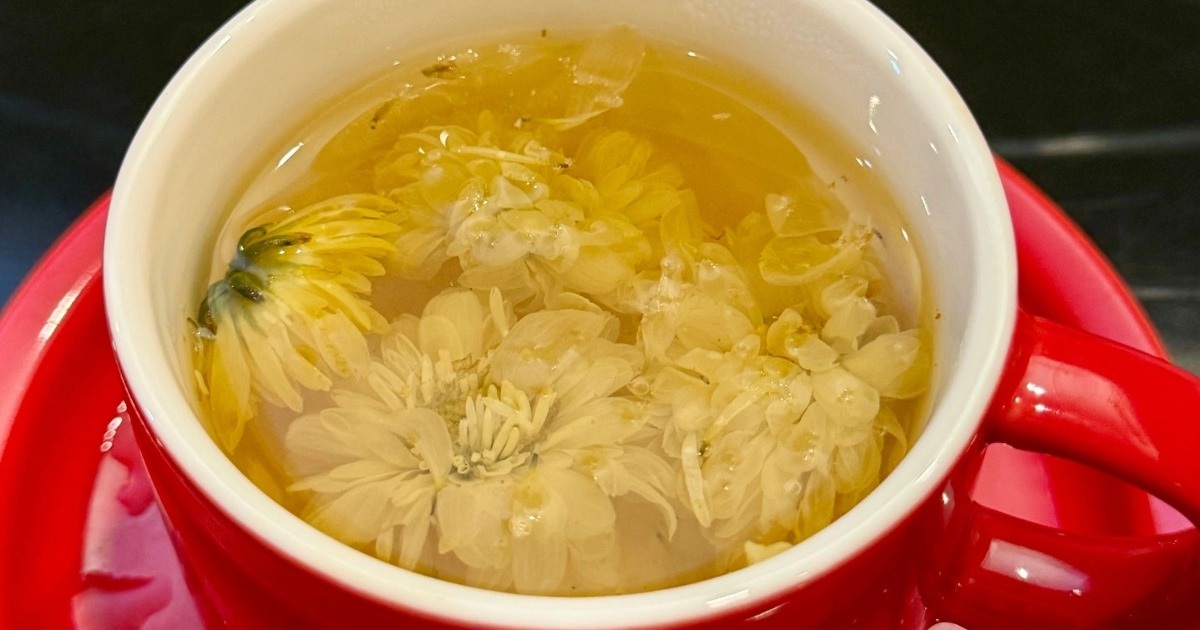 4 lợi ích tuyệt vời của trà hoa cúc với sức khỏe 4 lợi ích tuyệt vời của trà hoa cúc với sức khỏe