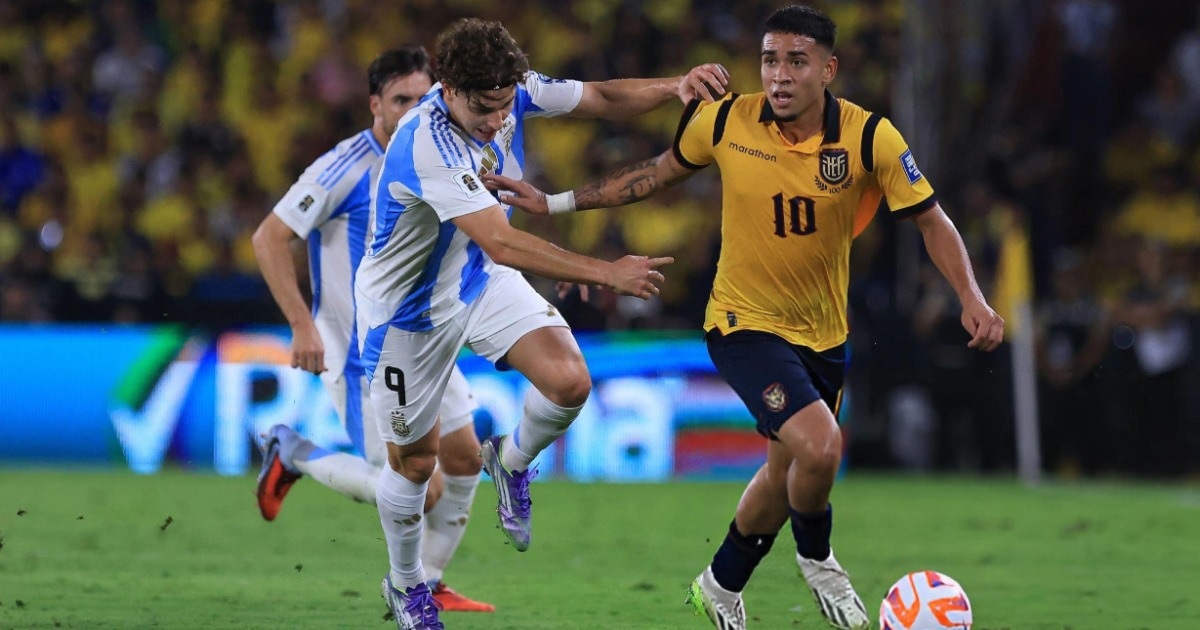 Argentina thất bại trong ngày vắng Messi, Brazil trắng tay trước Bolivia Argentina thất bại trong ngày vắng Messi, Brazil trắng tay trước Bolivia