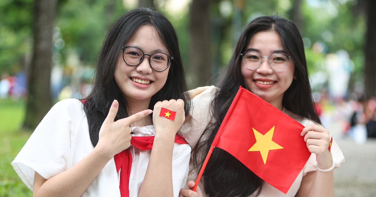 Giới trẻ TPHCM rủ nhau vào phường Sài Gòn cà phê bệt ngày Quốc khánh Giới trẻ TPHCM rủ nhau vào phường Sài Gòn cà phê bệt ngày Quốc khánh