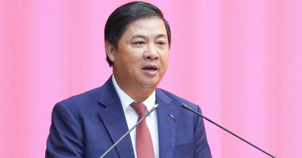 Giữ trọng trách Bí thư Đà Nẵng vừa vinh dự, vừa là trách nhiệm lớn Giữ trọng trách Bí thư Đà Nẵng vừa vinh dự, vừa là trách nhiệm lớn