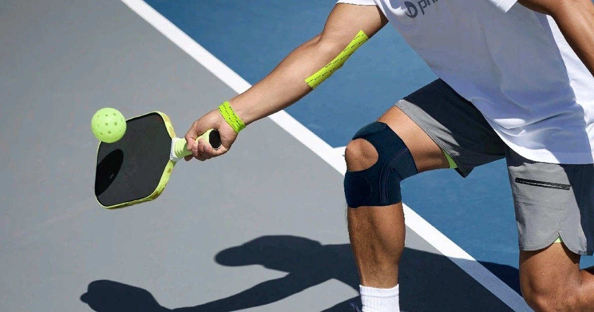 Lao cứu bóng, hai người đàn ông U40 chấn thương nặng nề khi chơi pickleball Lao cứu bóng, hai người đàn ông U40 chấn thương nặng nề khi chơi pickleball