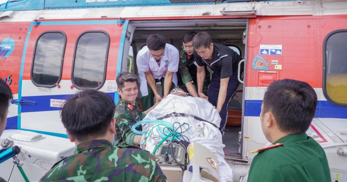 Liệt 2 chân nguy kịch sau khi lặn sâu 40 mét dưới biển Liệt 2 chân nguy kịch sau khi lặn sâu 40 mét dưới biển
