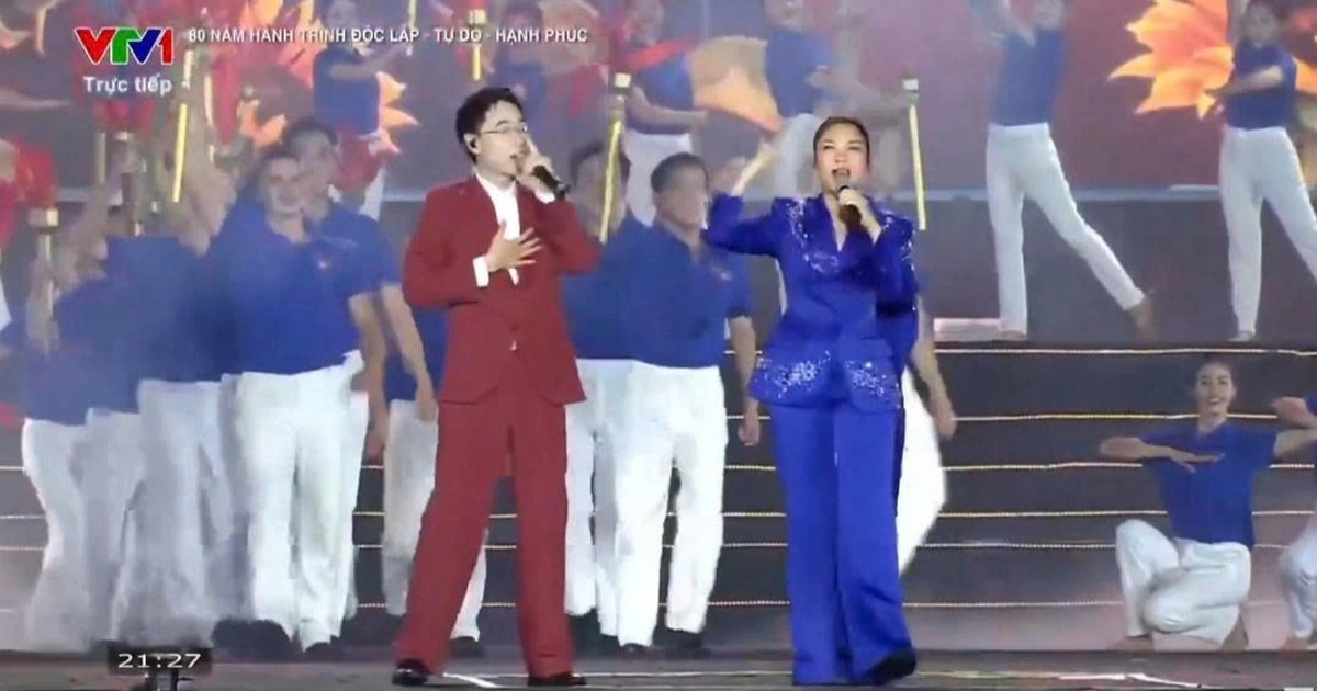 Mỹ Tâm cất giọng đầy nội lực, cùng Double2T “rực cháy” ở concert quốc gia Mỹ Tâm cất giọng đầy nội lực, cùng Double2T "rực cháy" ở concert quốc gia