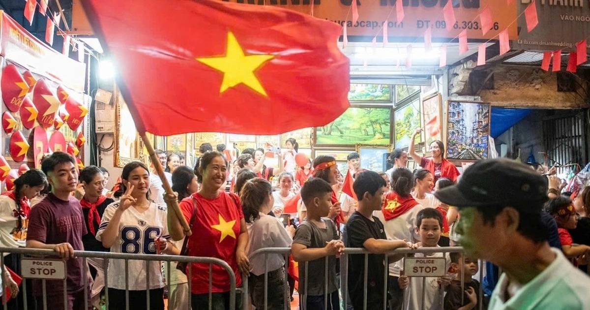 Người dân cần chuẩn bị gì khi tham gia Lễ diễu binh, diễu hành ngày 2/9? Người dân cần chuẩn bị gì khi tham gia Lễ diễu binh, diễu hành ngày 2/9?