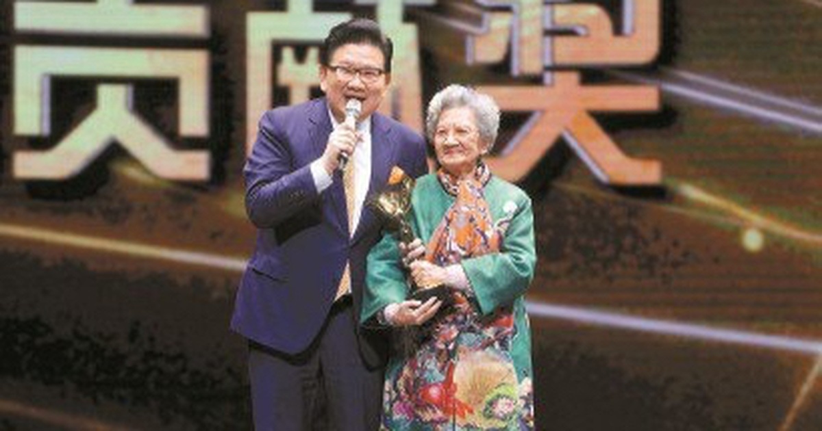 Nữ diễn viên viên “Tân dòng sông ly biệt” qua đời Nữ diễn viên viên “Tân dòng sông ly biệt” qua đời