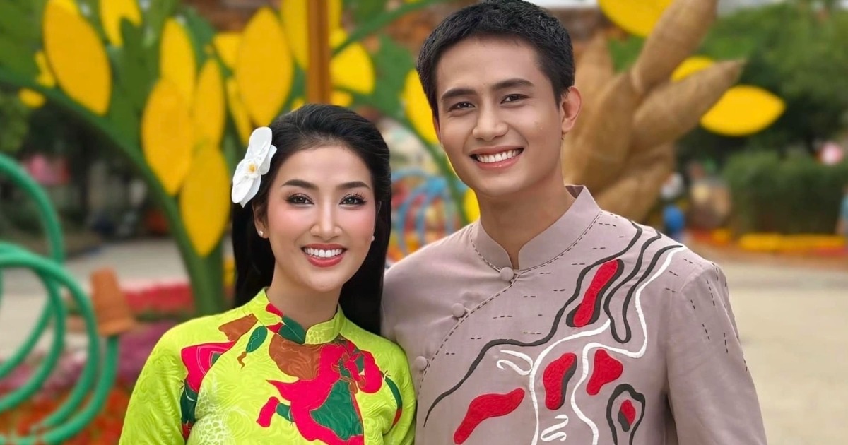 “Nữ hoàng phim xưa” Quỳnh Lam hạnh phúc bên bạn trai cao 1,8m kém 9 tuổi "Nữ hoàng phim xưa" Quỳnh Lam hạnh phúc bên bạn trai cao 1,8m kém 9 tuổi