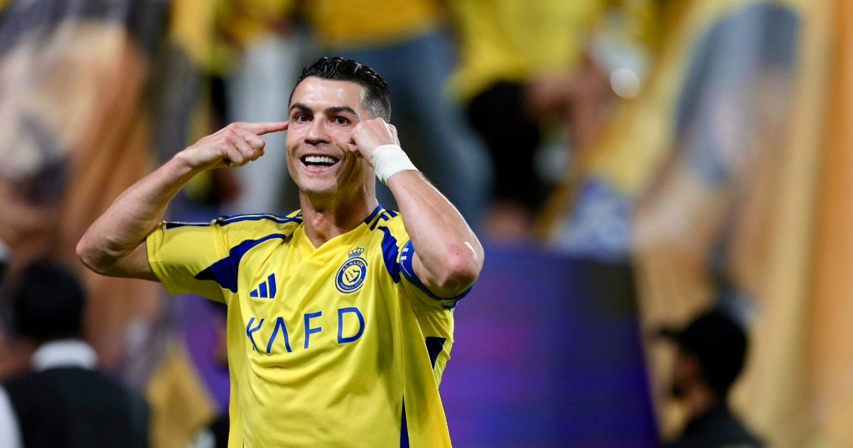 Ronaldo lập cú đúp, đạt dấu mốc ấn tượng trong sự nghiệp Ronaldo lập cú đúp, đạt dấu mốc ấn tượng trong sự nghiệp