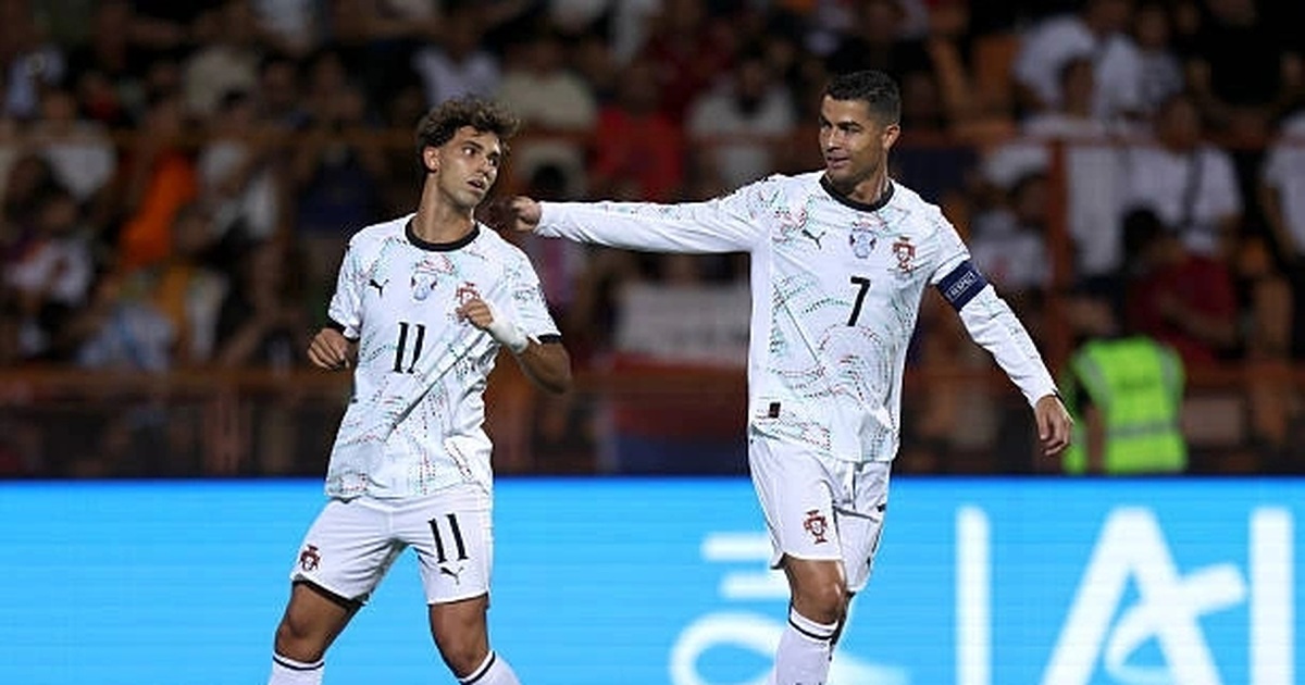 Ronaldo tỏa sáng giúp Bồ Đào Nha thắng đậm, tuyển Anh tiếp tục toàn thắng Ronaldo tỏa sáng giúp Bồ Đào Nha thắng đậm, tuyển Anh tiếp tục toàn thắng