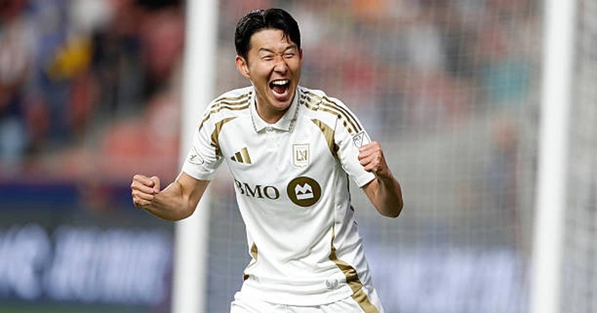 Son Heung Min lần đầu lập hat-trick ở Mỹ, tạo cơn sốt lớn Son Heung Min lần đầu lập hat-trick ở Mỹ, tạo cơn sốt lớn