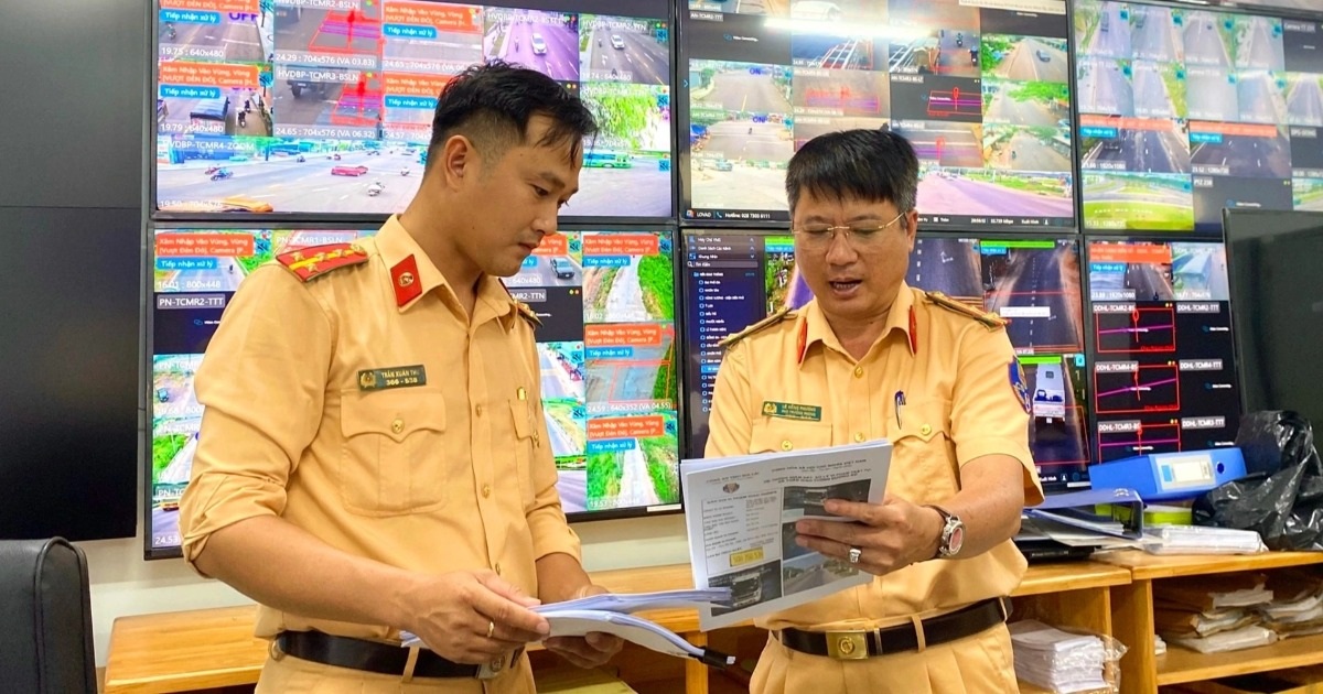 Vì sao hơn 2.200 ô tô bị đề nghị chặn đăng kiểm? Vì sao hơn 2.200 ô tô bị đề nghị chặn đăng kiểm?
