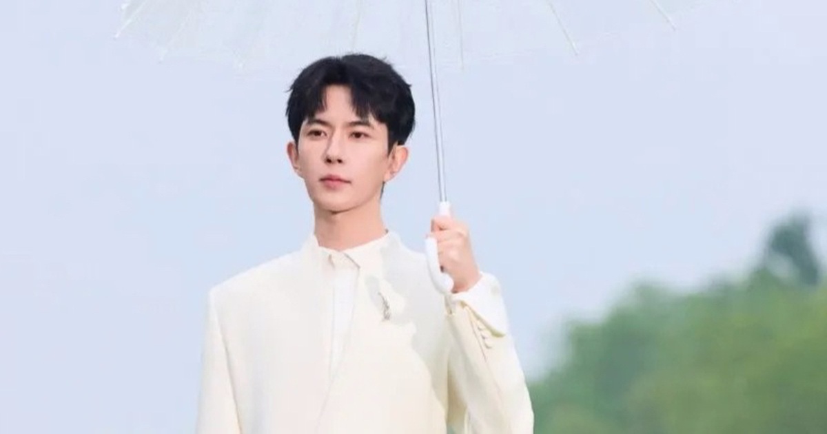 Vụ mỹ nam rơi lầu tử vong: Nghi vấn là án mạng, đồng nghiệp đòi công bằng Vụ mỹ nam rơi lầu tử vong: Nghi vấn là án mạng, đồng nghiệp đòi công bằng