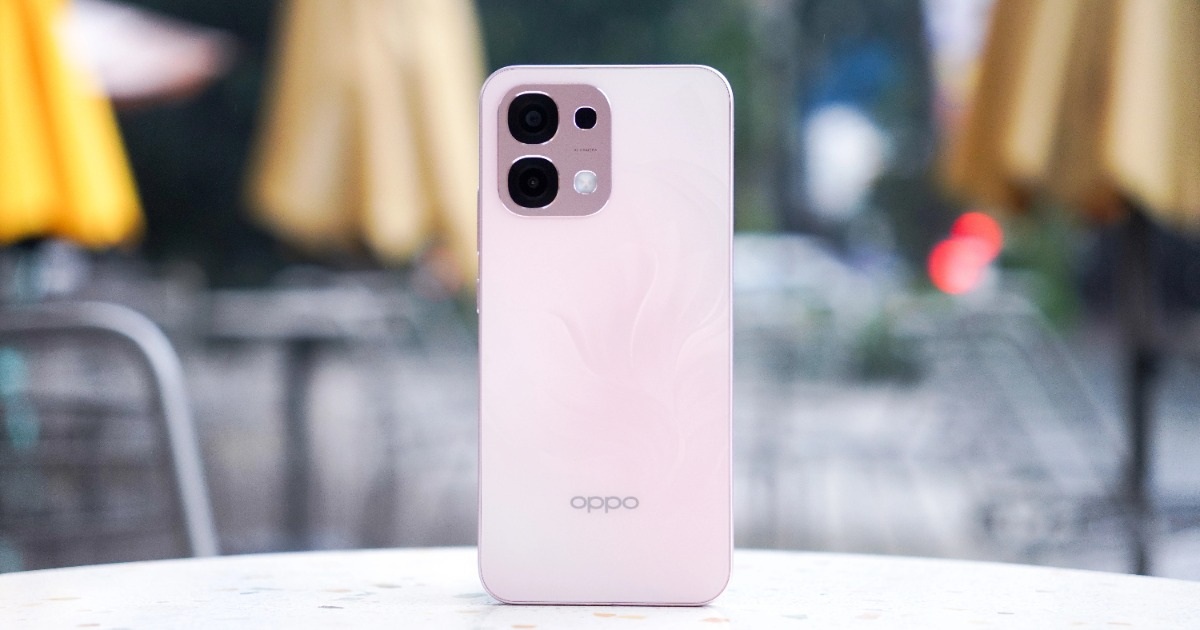 Đánh giá OPPO A6 Pro: Thiết kế mỏng nhẹ, pin khỏe, camera còn hạn chế Đánh giá OPPO A6 Pro: Thiết kế mỏng nhẹ, pin khỏe, camera còn hạn chế