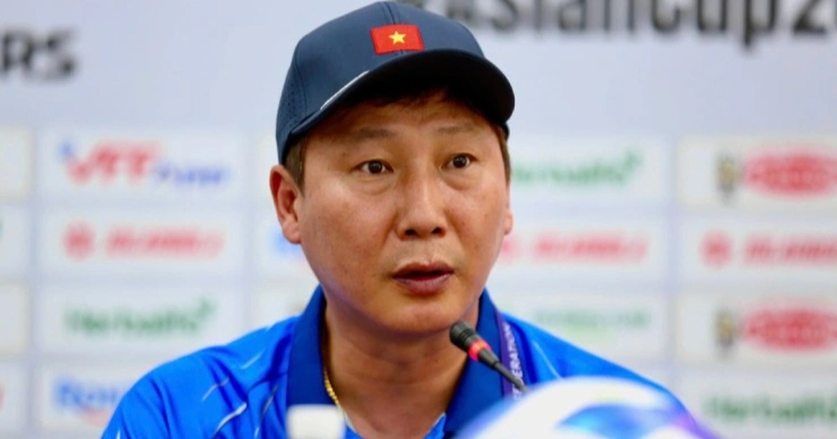 HLV Kim Sang Sik: “Đội tuyển Việt Nam không cần nghĩ nhiều về Malaysia” HLV Kim Sang Sik: “Chúng tôi tôn trọng mọi phán quyết của FIFA về Malaysia”