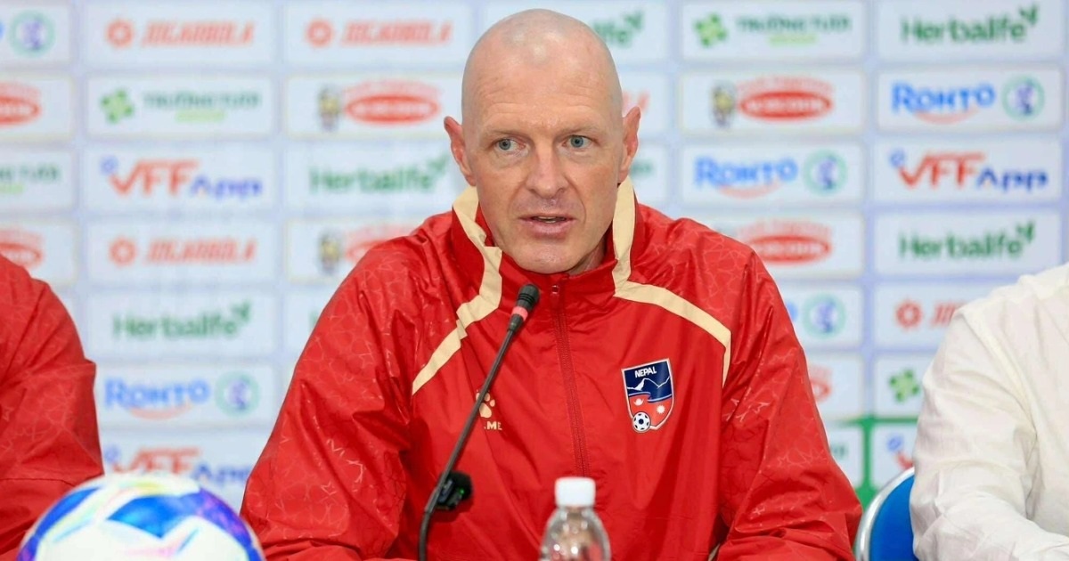 HLV Nepal: “Đội tuyển Việt Nam hoàn toàn có thể thắng 6-1” HLV Nepal: "Đội tuyển Việt Nam hoàn toàn có thể thắng 6-1"