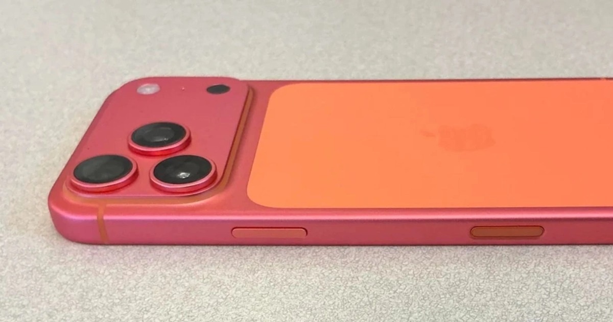 Hàng loạt iPhone 17 Pro Max cam vũ trụ bị đổi màu Hàng loạt iPhone 17 Pro Max cam vũ trụ bị đổi màu