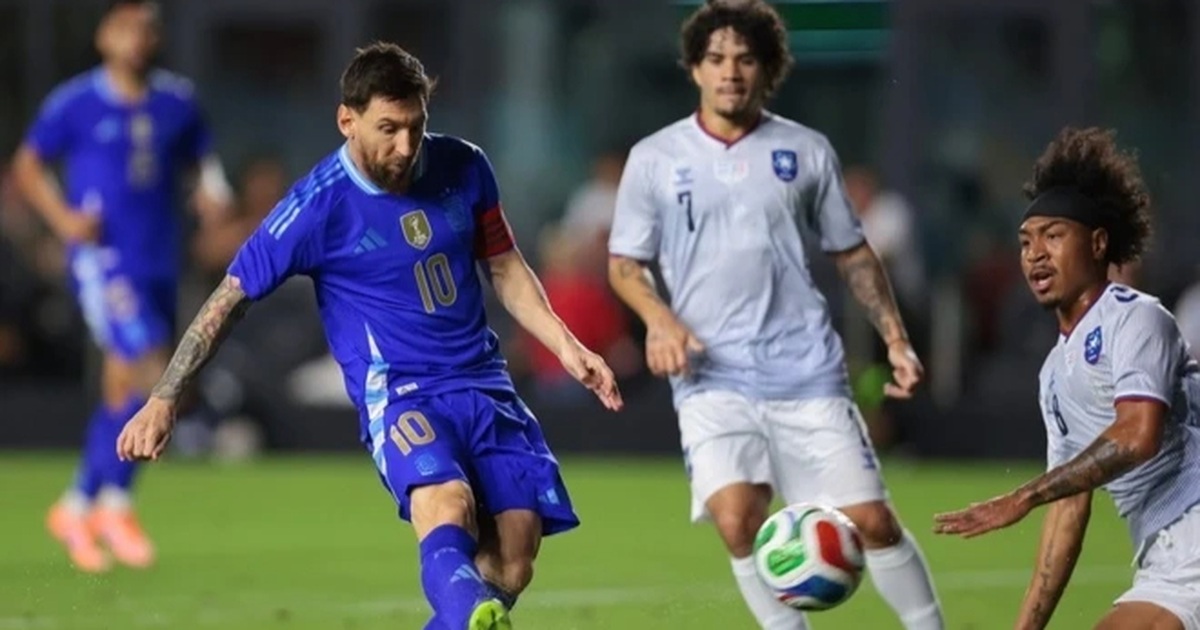 Lionel Messi lập kỷ lục ấn tượng, tuyển Argentina đại thắng 6 bàn Lionel Messi lập kỷ lục ấn tượng, tuyển Argentina đại thắng 6 bàn