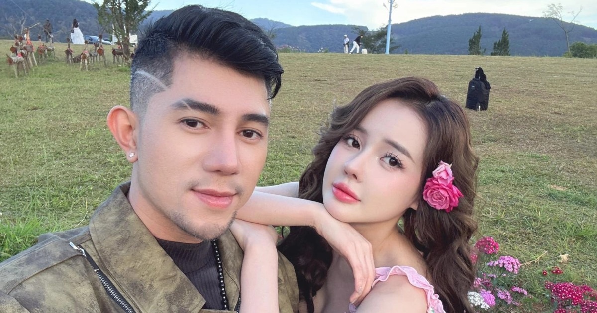 Loạt ồn ào của Ngân 98 trước khi bị bắt: “Mặc như không”, bị cấm diễn Loạt ồn ào của Ngân 98 trước khi bị bắt: "Mặc như không", bị cấm diễn