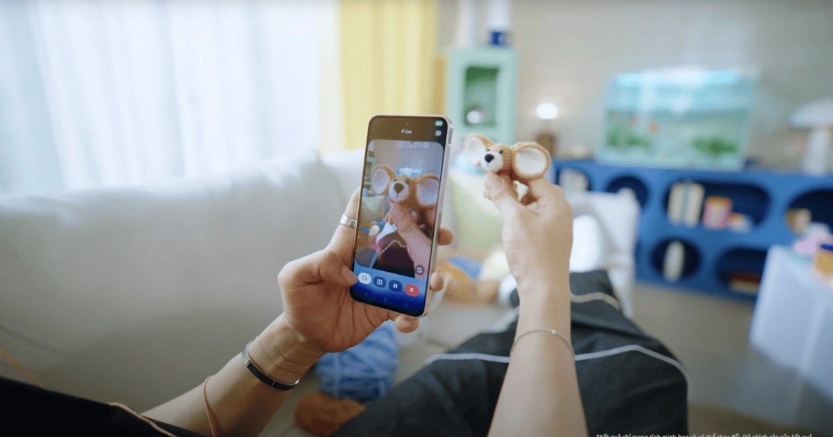 Loạt video khoe tài lẻ của HIEUTHUHAI được người hâm mộ quan tâm Loạt video khoe tài lẻ của HIEUTHUHAI được người hâm mộ quan tâm