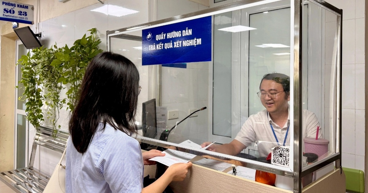 Nhiều người Hà Nội da như “hoa gấm” nhưng không tin mình bị ghẻ Nhiều người Hà Nội da như "hoa gấm" nhưng không tin mình bị ghẻ