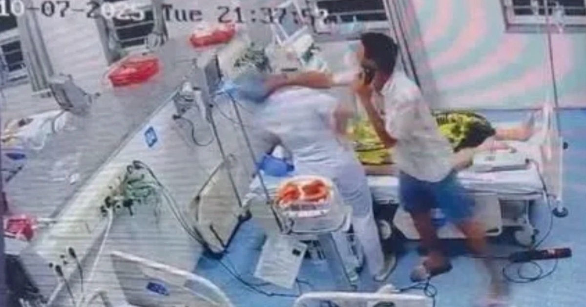 Nữ điều dưỡng ở TPHCM bị người nhà bệnh nhân ngưng tim hành hung trong đêm Nữ điều dưỡng ở TPHCM bị người nhà bệnh nhân ngưng tim hành hung trong đêm