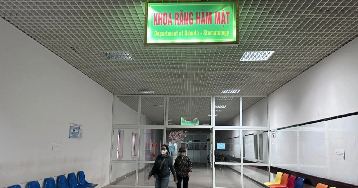 Nữ trưởng khoa tự ý lắp camera trong phòng khám bệnh viện Nữ trưởng khoa tự ý lắp camera trong phòng khám bệnh viện