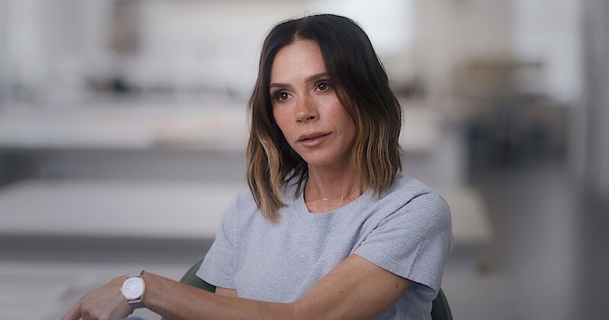 Phim tài liệu hứa hẹn “kể hết” của Victoria Beckham bị nhận xét nhàm chán Phim tài liệu hứa hẹn “kể hết” của Victoria Beckham bị nhận xét nhàm chán