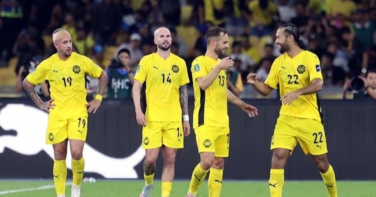 Trâm Anh: Từ Á quân The Face đến nữ tiếp viên trong Tử chiến trên không Quan chức bóng đá Malaysia doạ kiện FIFA ra Toà án Trọng tài Thể thao