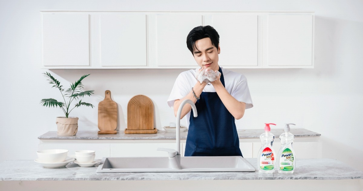 Quang Hùng MasterD gây chú ý với hình tượng “trai đảm trăm điểm” cùng Power100 Quang Hùng MasterD gây chú ý với hình tượng “trai đảm trăm điểm” cùng Power100