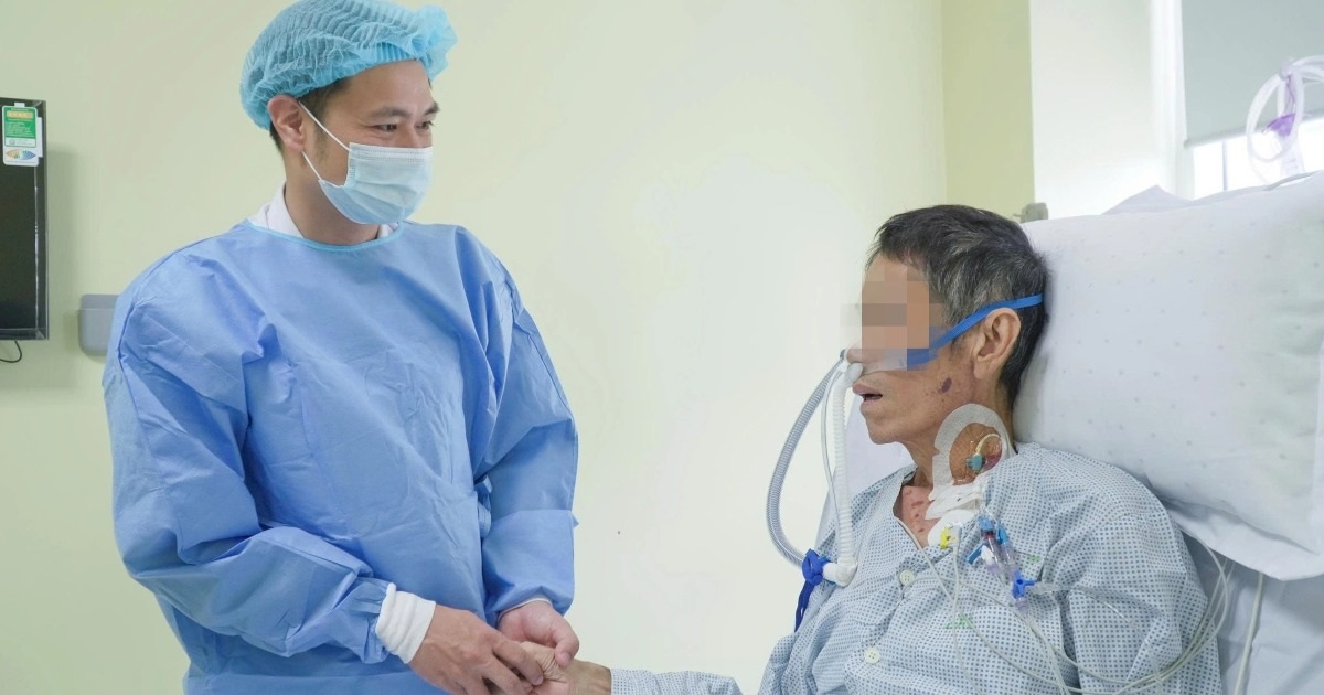 TPHCM: Người chú định về quê “chờ chết” hồi sinh nhờ ghép gan của cháu trai
