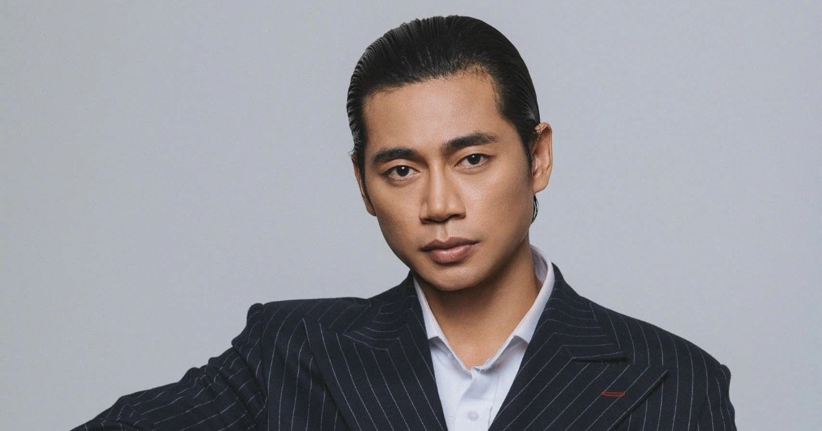 “Trùm cuối nhóm không tặc” Lợi Trần từng có 7 năm diễn vai vô danh “Trùm cuối nhóm không tặc” Lợi Trần từng có 7 năm diễn vai vô danh