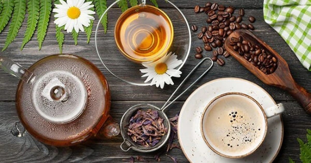 Uống nước theo tỷ lệ 2:3:2 với trà và cà phê giúp bạn “trẻ lâu, sống thọ” Uống nước theo tỷ lệ 2:3:2 với trà và cà phê giúp bạn “trẻ lâu, sống thọ”