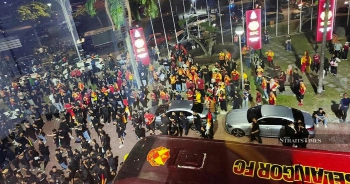 Bóng đá Malaysia nhận thêm cú sốc, AFC vào cuộc điều tra