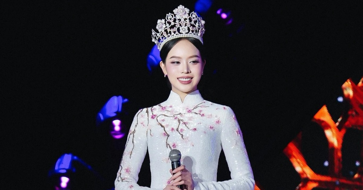 Khoảnh khắc Hoa hậu Quốc tế Thanh Thủy nói 3 thứ tiếng gây sốt